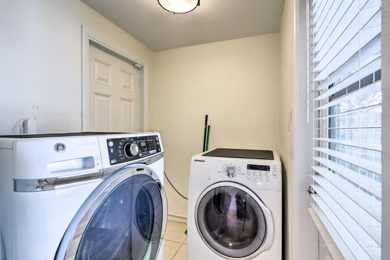 Cute And Cozy Florida Duplex Walk To Beaches! Cocoa Beach Eksteriør billede