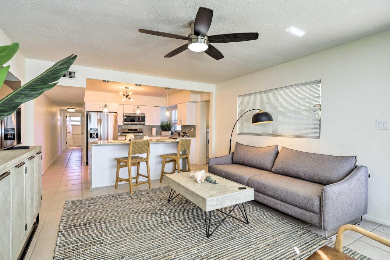 Cute And Cozy Florida Duplex Walk To Beaches! Cocoa Beach Eksteriør billede