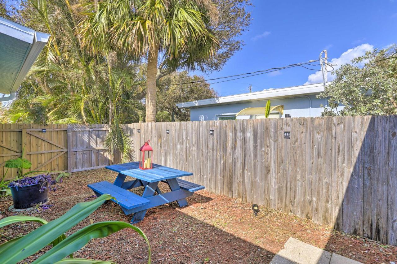 Cute And Cozy Florida Duplex Walk To Beaches! Cocoa Beach Eksteriør billede